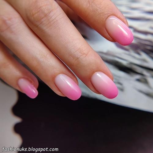 21 Amazing Pink and White Ombre Nail Ideas 2025 - Ways to Wear