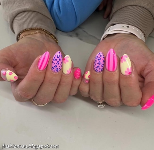 20 Best and Amazing Red Ombre Nail Art Ideas To Copy 2025
