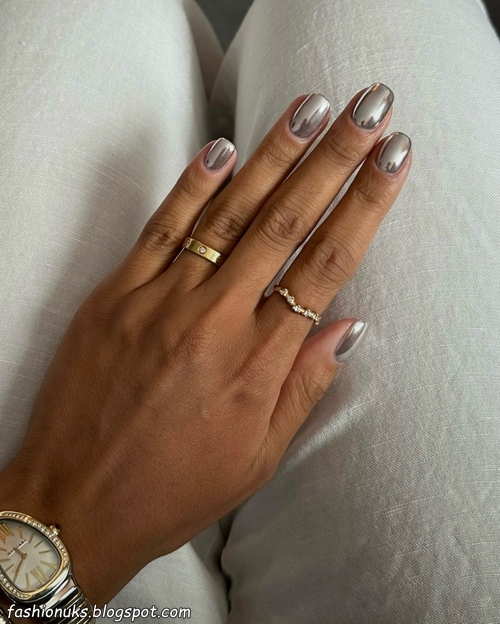 23 Stunning Silver Nail Designs to Try in 2025
