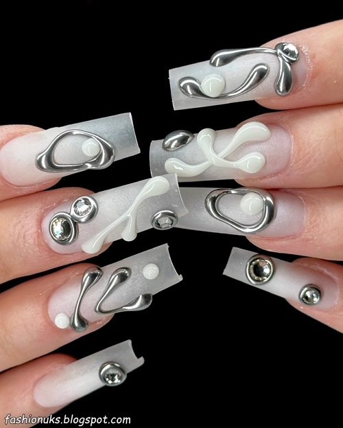 23 Stunning Silver Nail Designs to Try in 2025