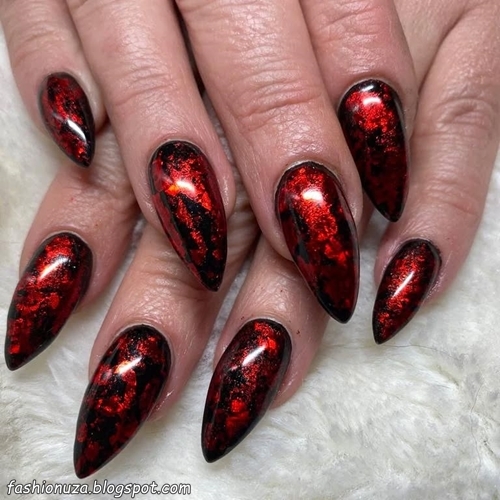 23 Amazing Red and Black Nail Ideas to DIY in 2025