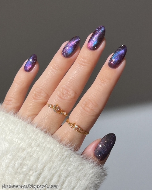 23 Cute Galaxy Nails Designs and Out-Of-This-World Ideas