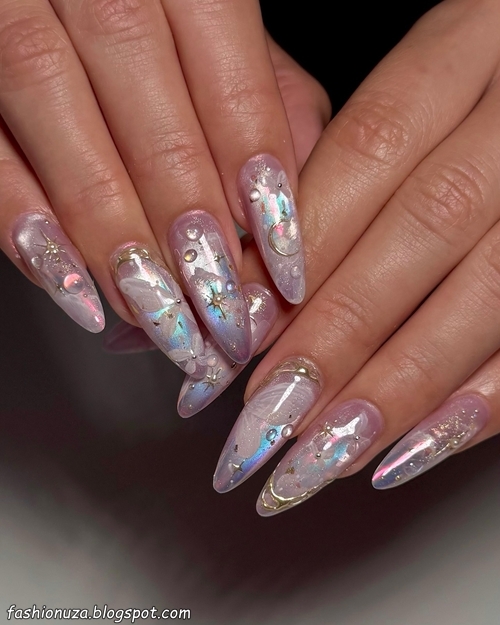 23 Cute Galaxy Nails Designs and Out-Of-This-World Ideas