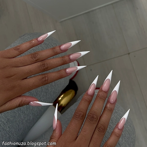 23 Classy and Cute Short Stiletto Nails You’ll Love in 2025