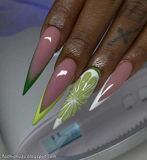 23 Classy and Cute Short Stiletto Nails You’ll Love in 2025