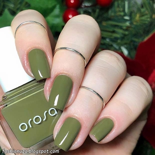 23 Olive Green Nail Colors That Are Perfect for Fall 2025