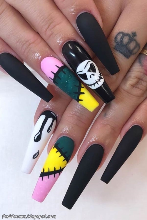 23 Most Beautiful Halloween Acrylic Nail Ideas for 2025
