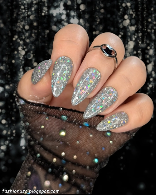 21 Trendy Dip Nail Art Ideas You Will Love in 2025