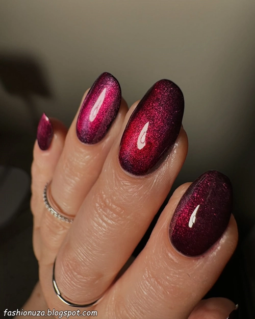 24 Maroon Nail Ideas with Best  Ways to Wear This Fall