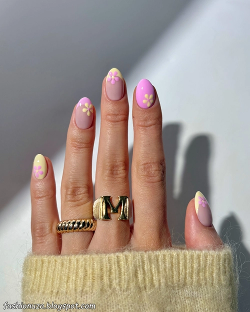 21 Short Nail Art Ideas for Summer 2025