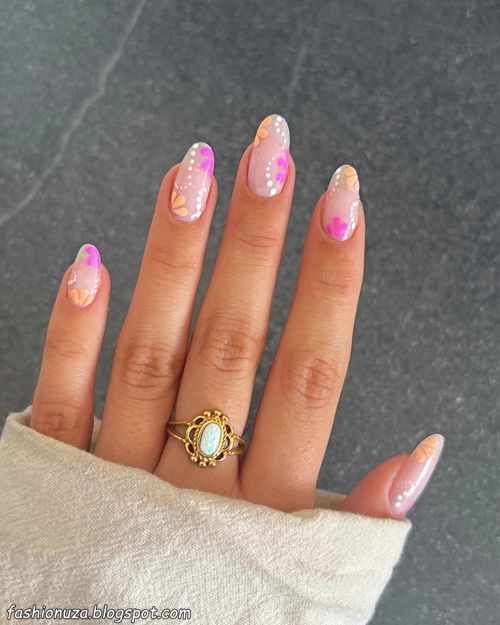 23 Oval Nail Designs That Are Trending in 2025