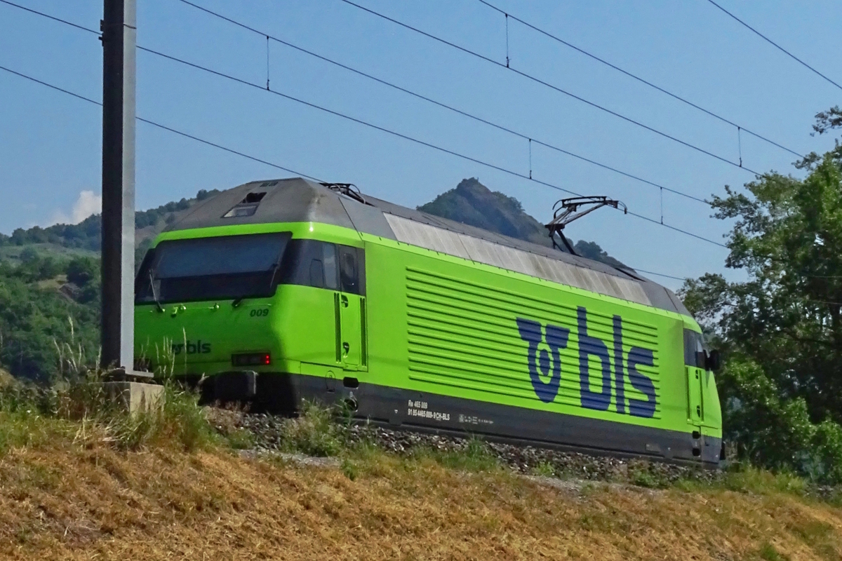 https://s1.directupload.eu/images/250623/cp8qs4ep.jpg