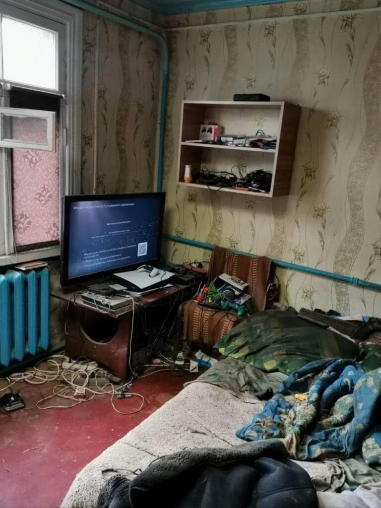 dmzkco52.jpg