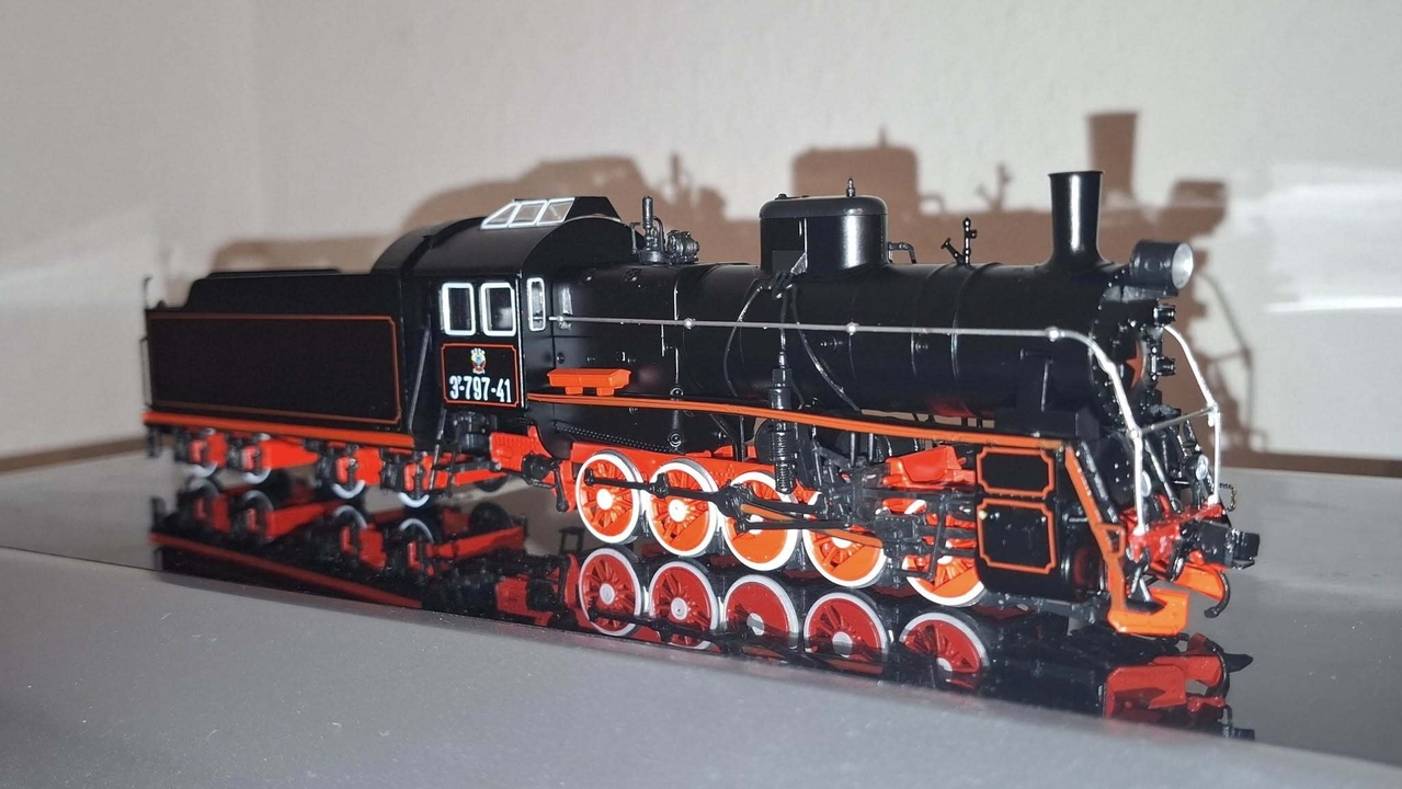 Drehscheibe Online Foren :: 06 - Modellbahn-Forum :: MODIMIO Эр-797-41 ...