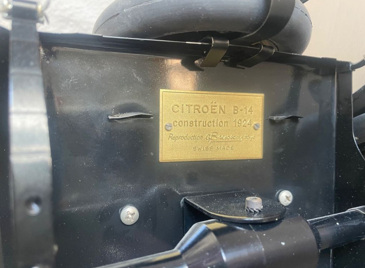 62qgaibx.jpg