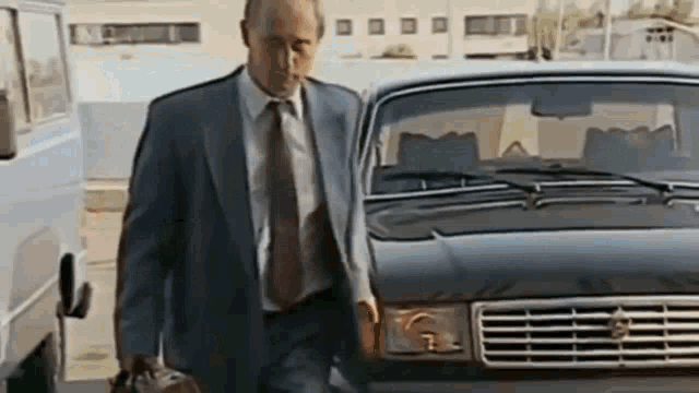 [Image: b7yulfm6.gif]