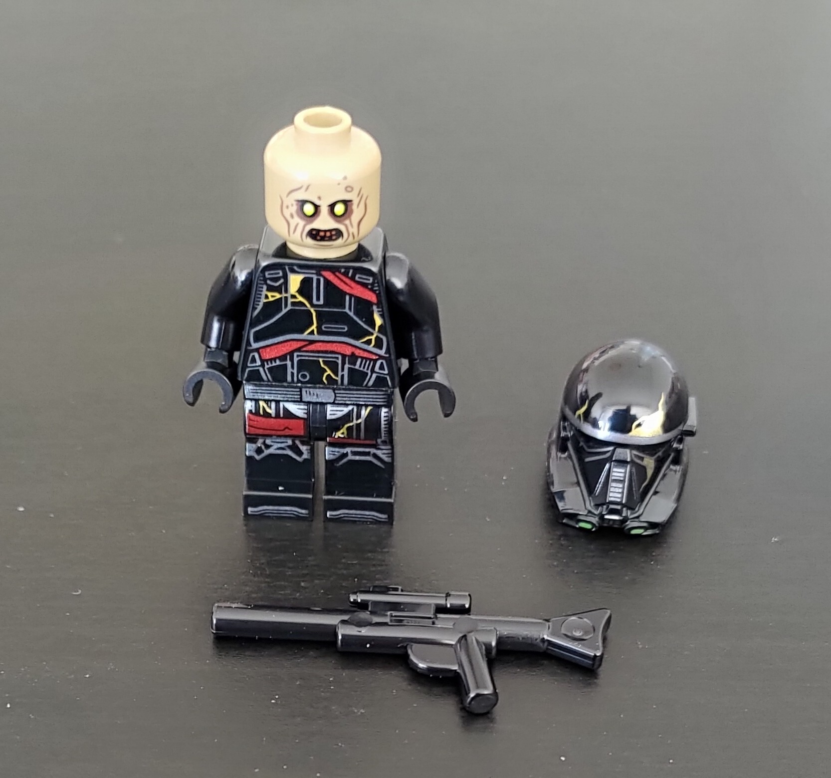 ejdmp5ek.jpg