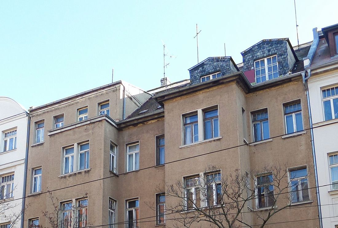 n2q9j442.jpg