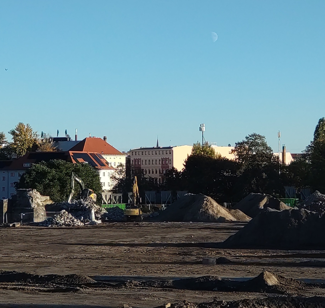 f9eeup76.jpg