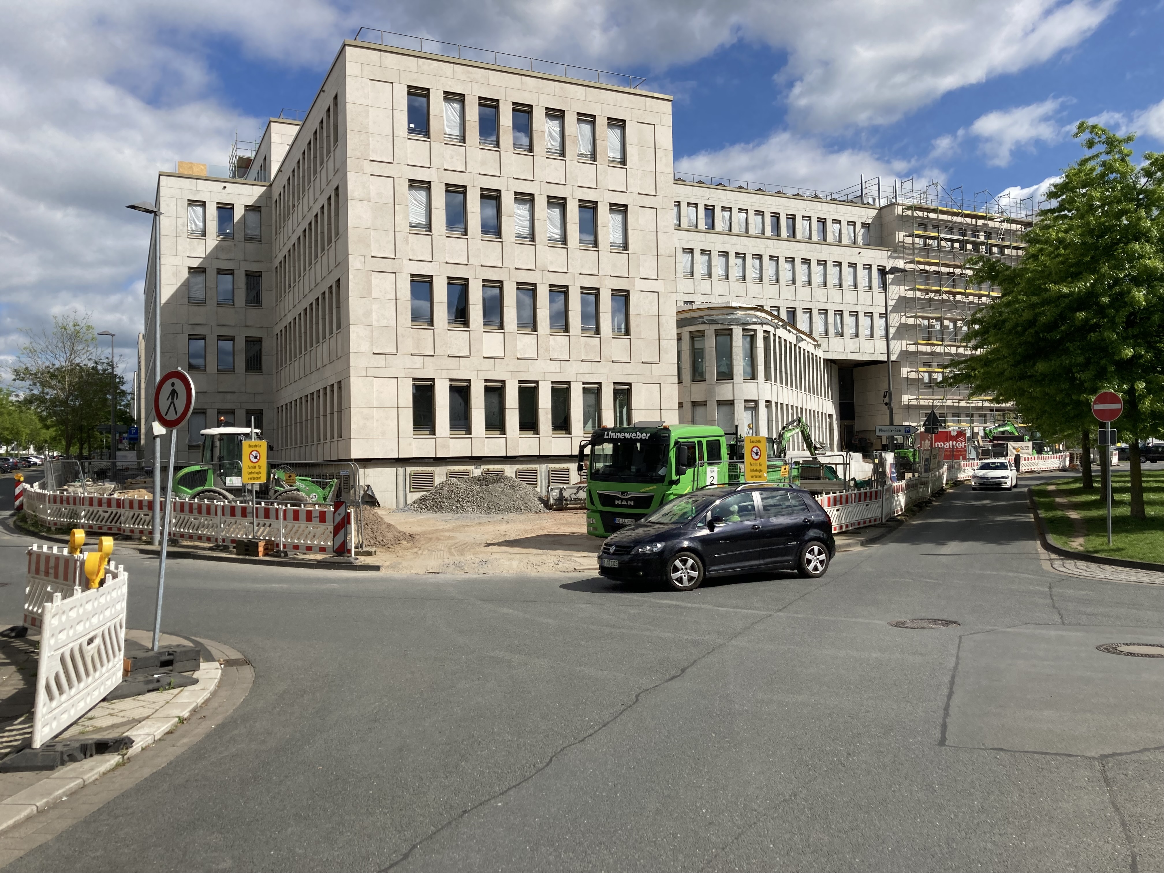 nismbau7.jpg