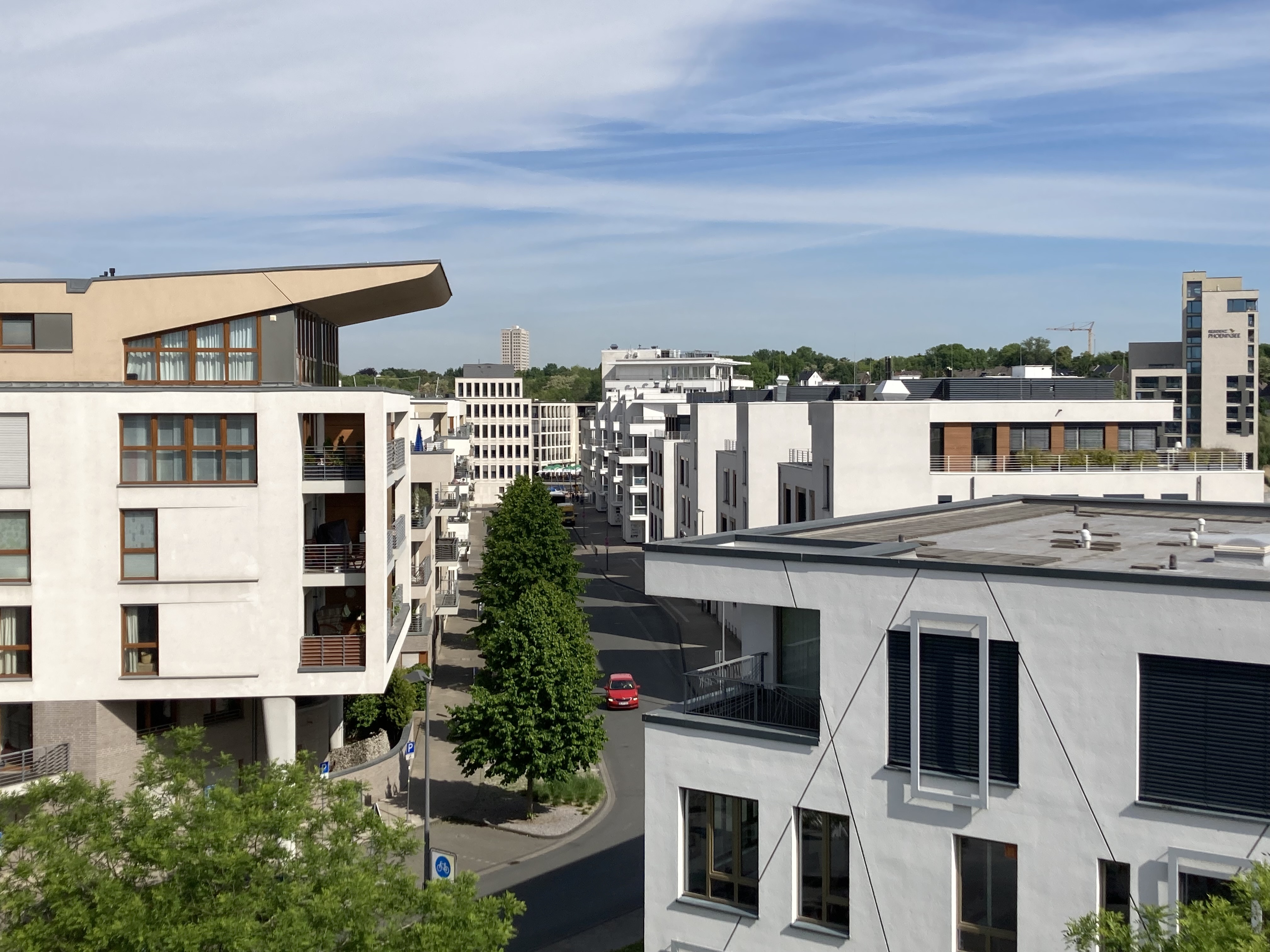 Bild: https://s1.directupload.eu/images/user/250516/qx76b7ou.jpg