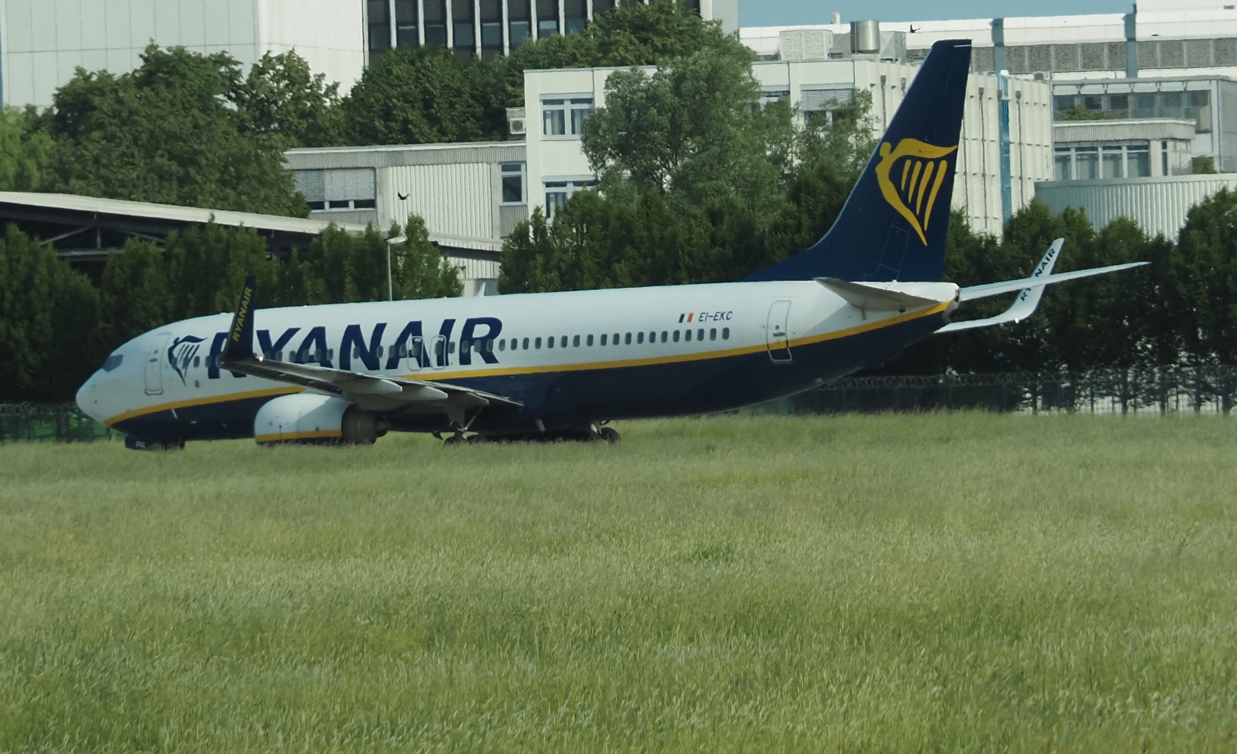 Ryanair-5