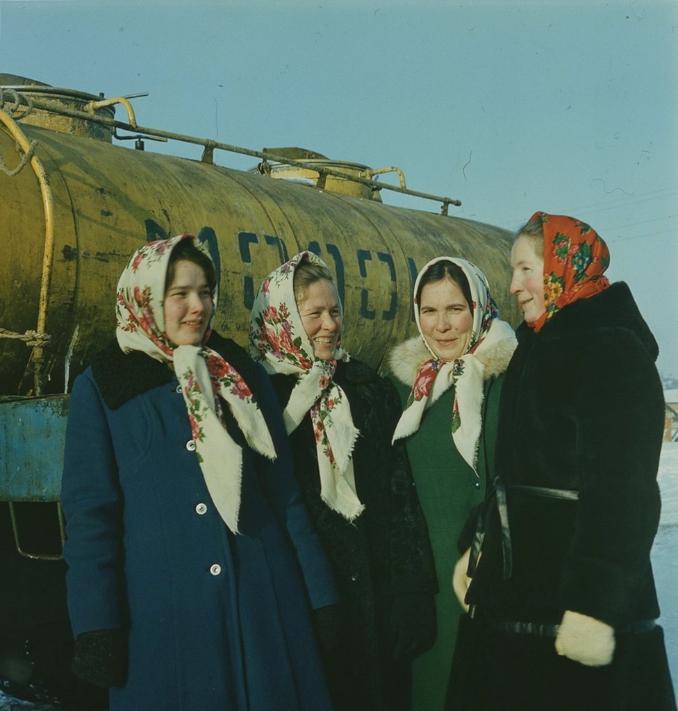Советский человек в советской стране: picturehistory — LiveJournal