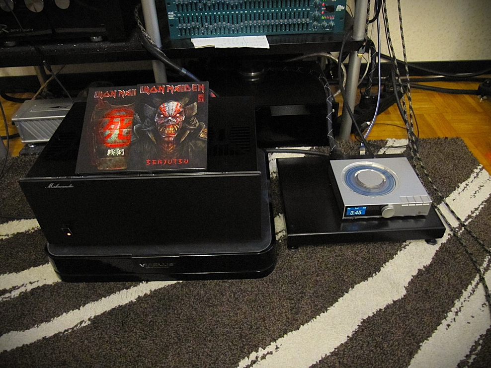 [Bild: egaf79po.jpg]