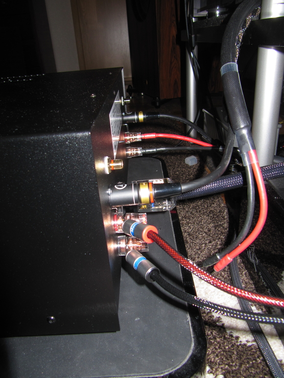 [Bild: ro26mkv9.jpg]