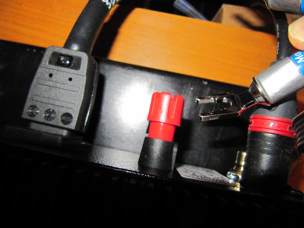 [Bild: e96f5ydb.jpg]