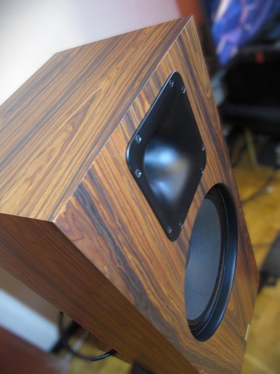 [Bild: ndx8zzvx.jpg]