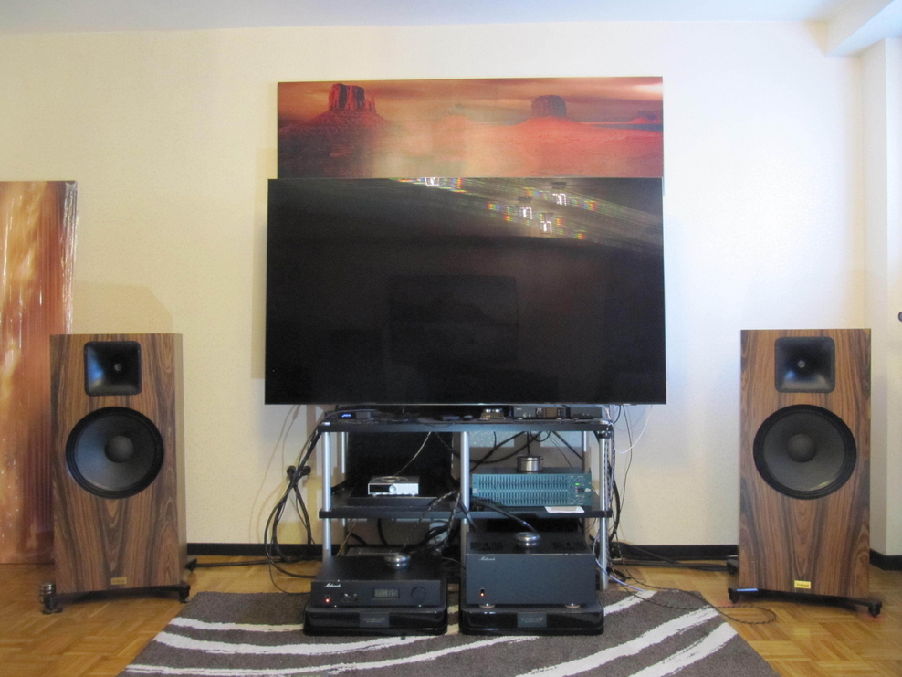 [Bild: 7f9iwxhj.jpg]