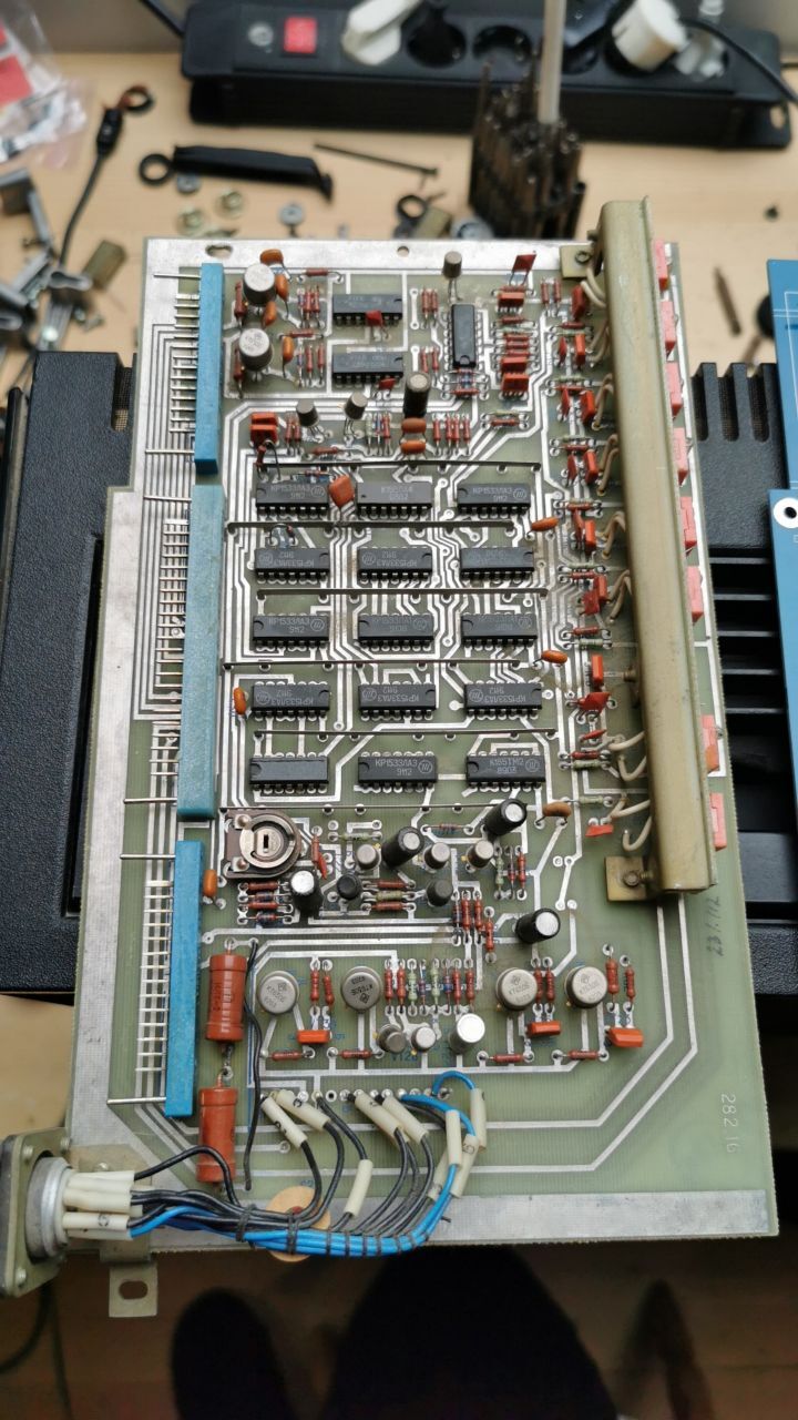 [Bild: stuxz38w.jpg]