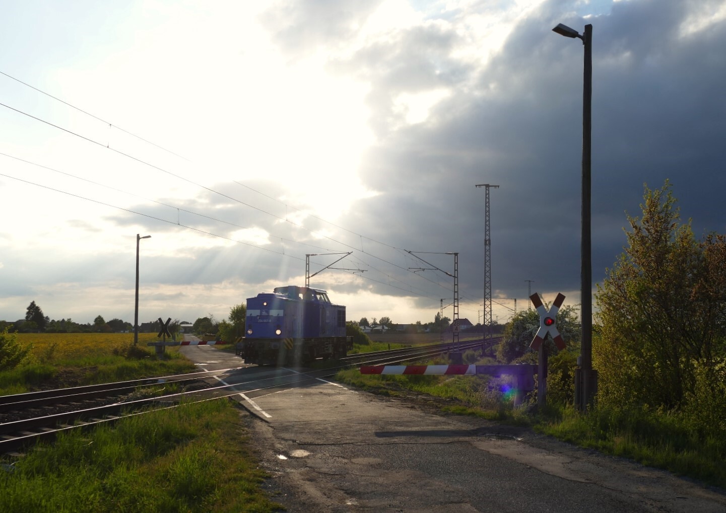 https://s1.directupload.eu/images/user/260513/okh6hm67.jpg
